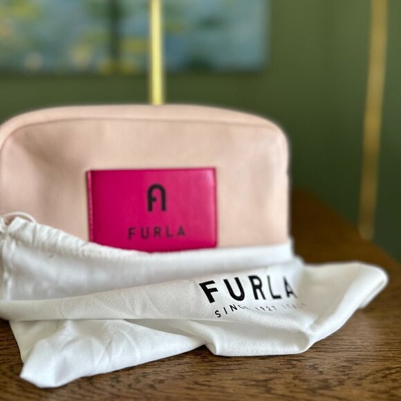 NWT! Furla Iris Logo Patch Crossbody Bag -Pink - Picture 9 of 9